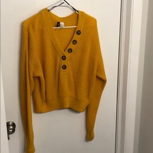H&M cropped sweater